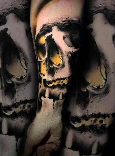  tatuaje realista calavera amarilla 