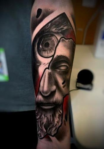 tatuaje realista  escultura iñigo pamplona