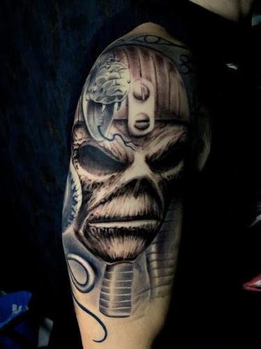  tatuaje realista iron maiden
